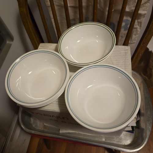 *Corelle WHITE BOWLS WITH GREEN & BLUE STRIPE 6 1/4"~ Lot of 7 Gently Used Nice! - Picture 3 of 3