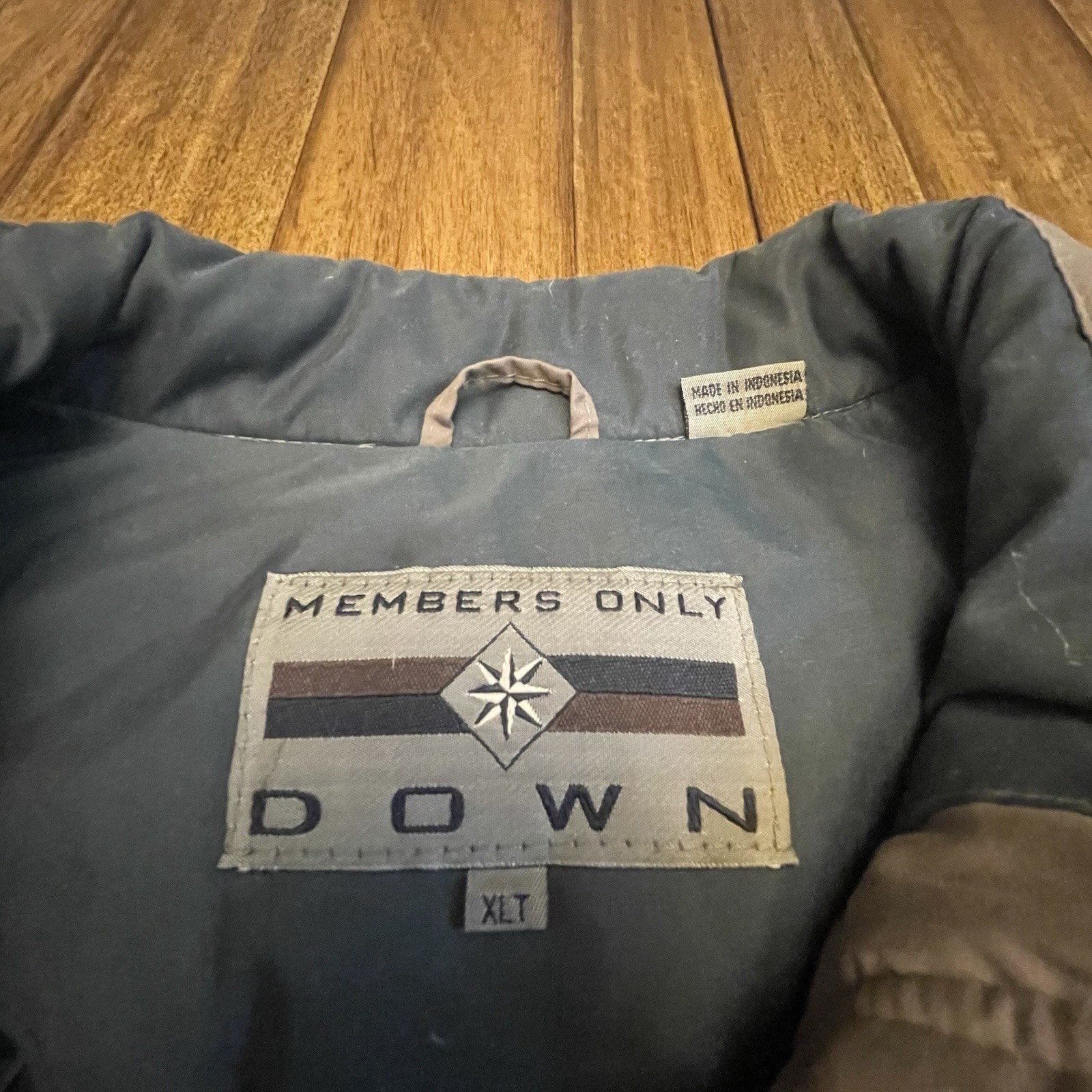 VTG RARE Members Only Down Puffer Jacket Mens XLT Gray Leather Trim Bomber Coat image 3