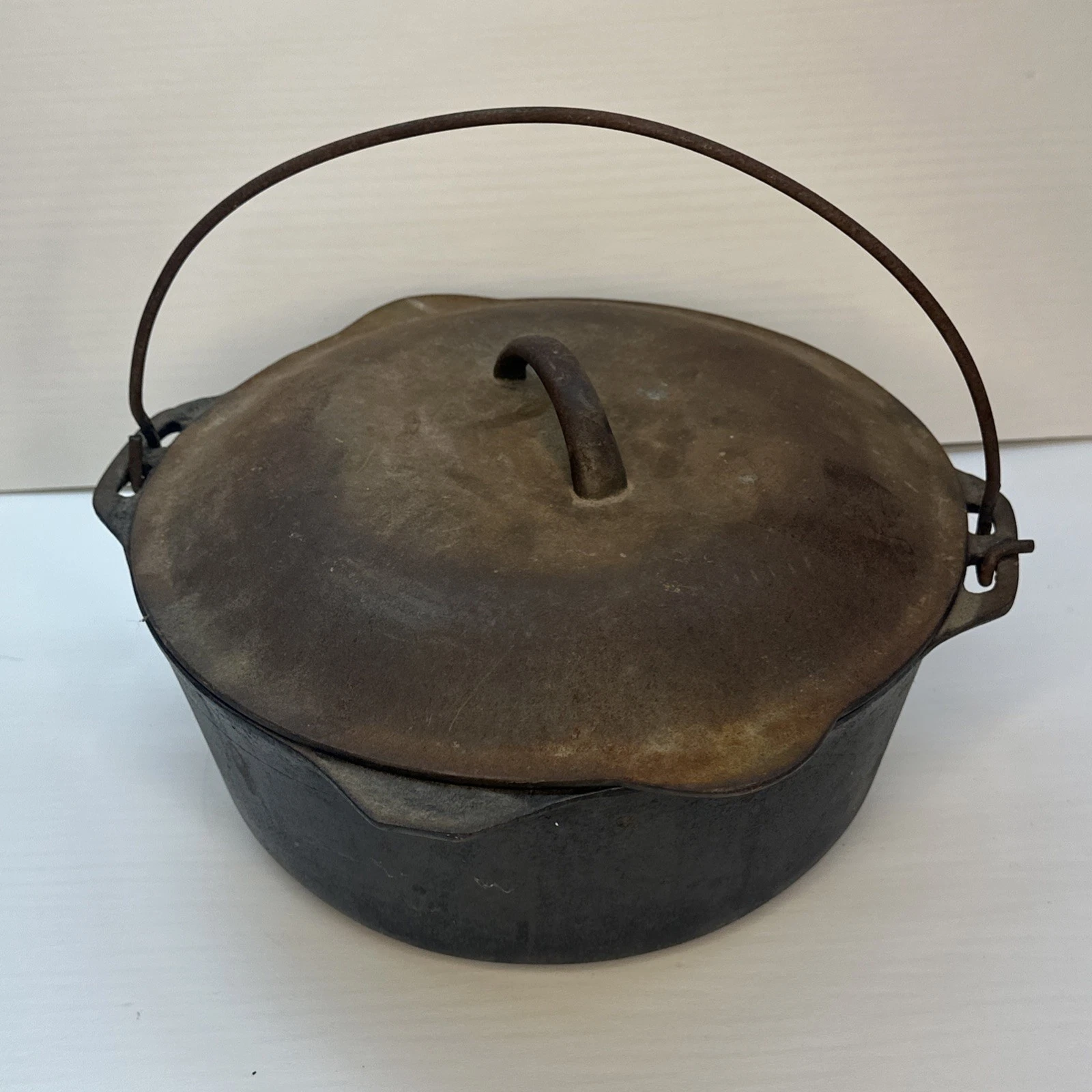Vintage Unmarked Wagner Cast Iron Z1 #6 Dutch Oven With Lid And Handle Rare!