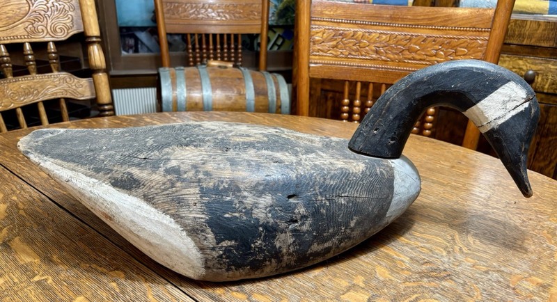 Primitive Antique wood Hunter’s Working Goose Duck Decoy.. Old Folk Art… rare
