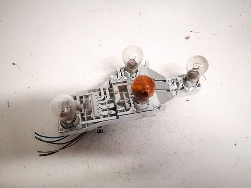 1z9945258 Lampenträger Rücklicht Rückleuchte innen Heckklappe  DE2159042-54