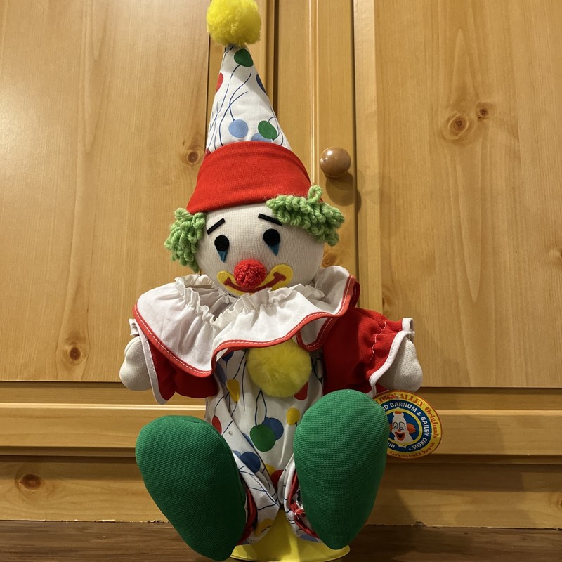 1981 Stuart Clown Original Ringmaster Rascal Circus - 20” tall - Spins & Music