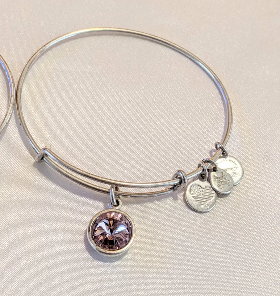 Lote de 2 Pulseras Brazalete Alex And Ani Tono Plata Topacio Azul y Cristal Amatista Foto 3 de 4