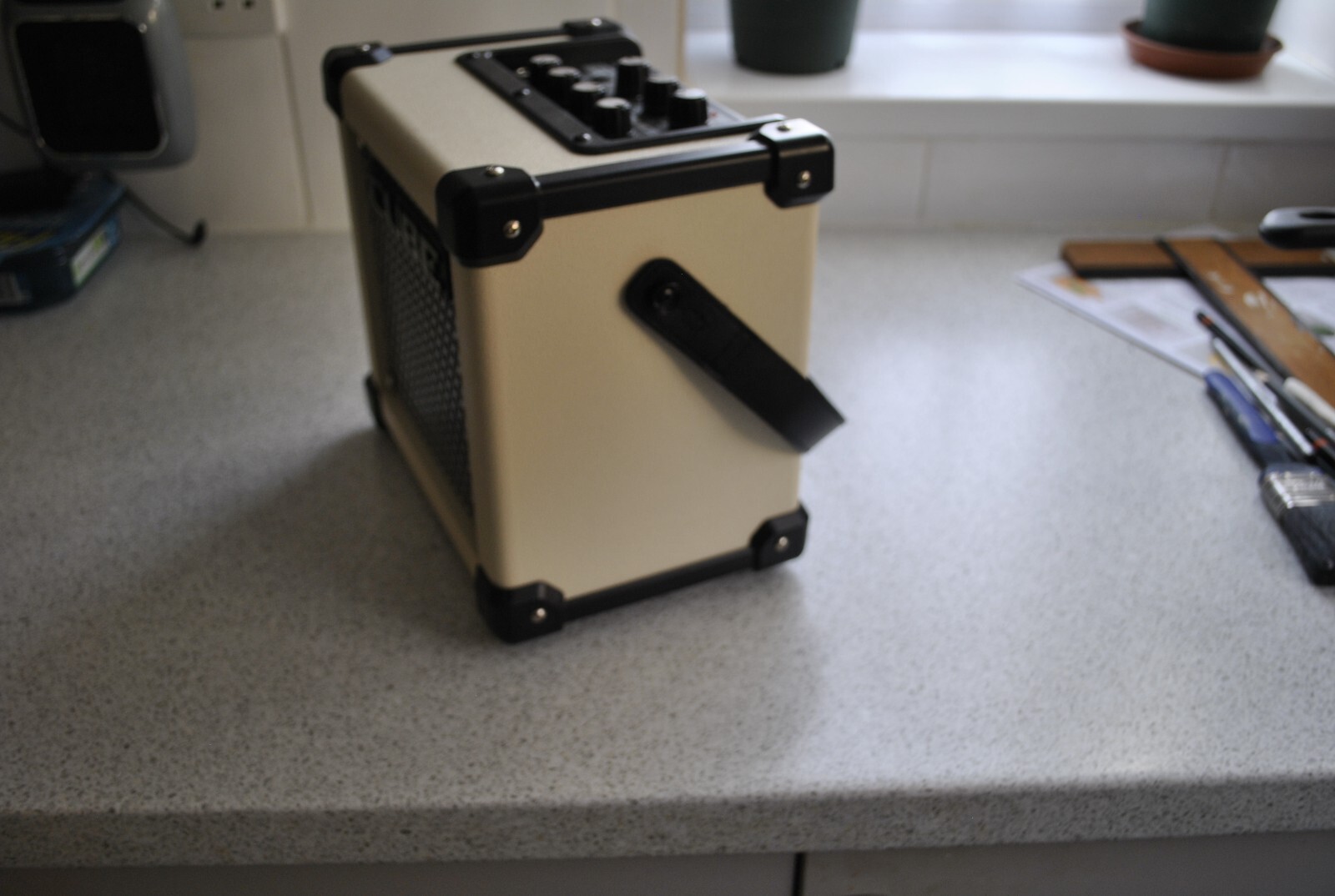 Roland Micro Cube Electric Guitar Practice Amp Portable Battery/AC eBay