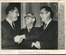 1963 Press Photo Representative Mills welcomes Jennings and Bass to House Ways