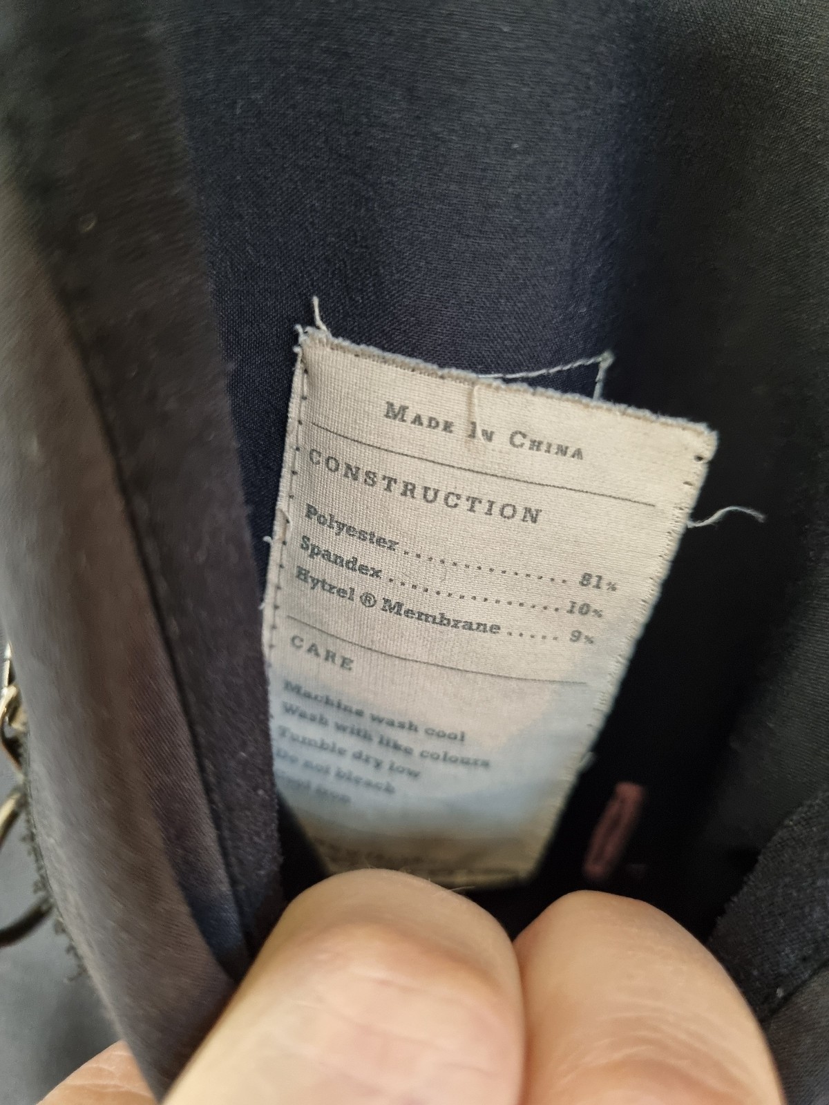 Rapha Classic Softshell Jacket Size L Black Cycli… - image 11