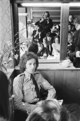 Singer Gilbert O'Sullivan held his first ever press conference thi- Old Photo 6