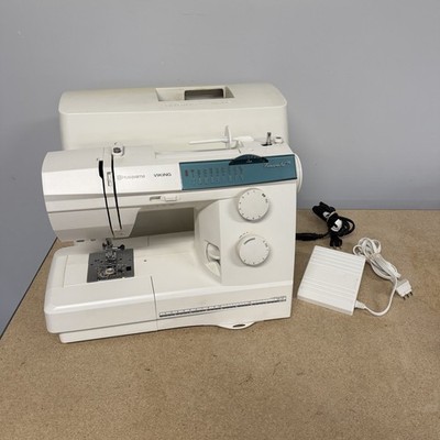 Husqvarna Viking Emerald 118 Sewing Machine W/ Case & Pedal Tested Working