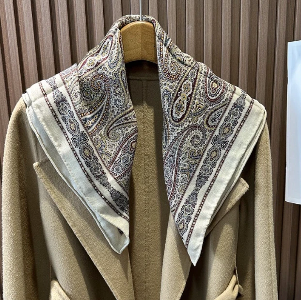 70% Cashmere 30% Silk Bandana Shawl cashew Print 26'' Neckerchief Scarf Wrap new
