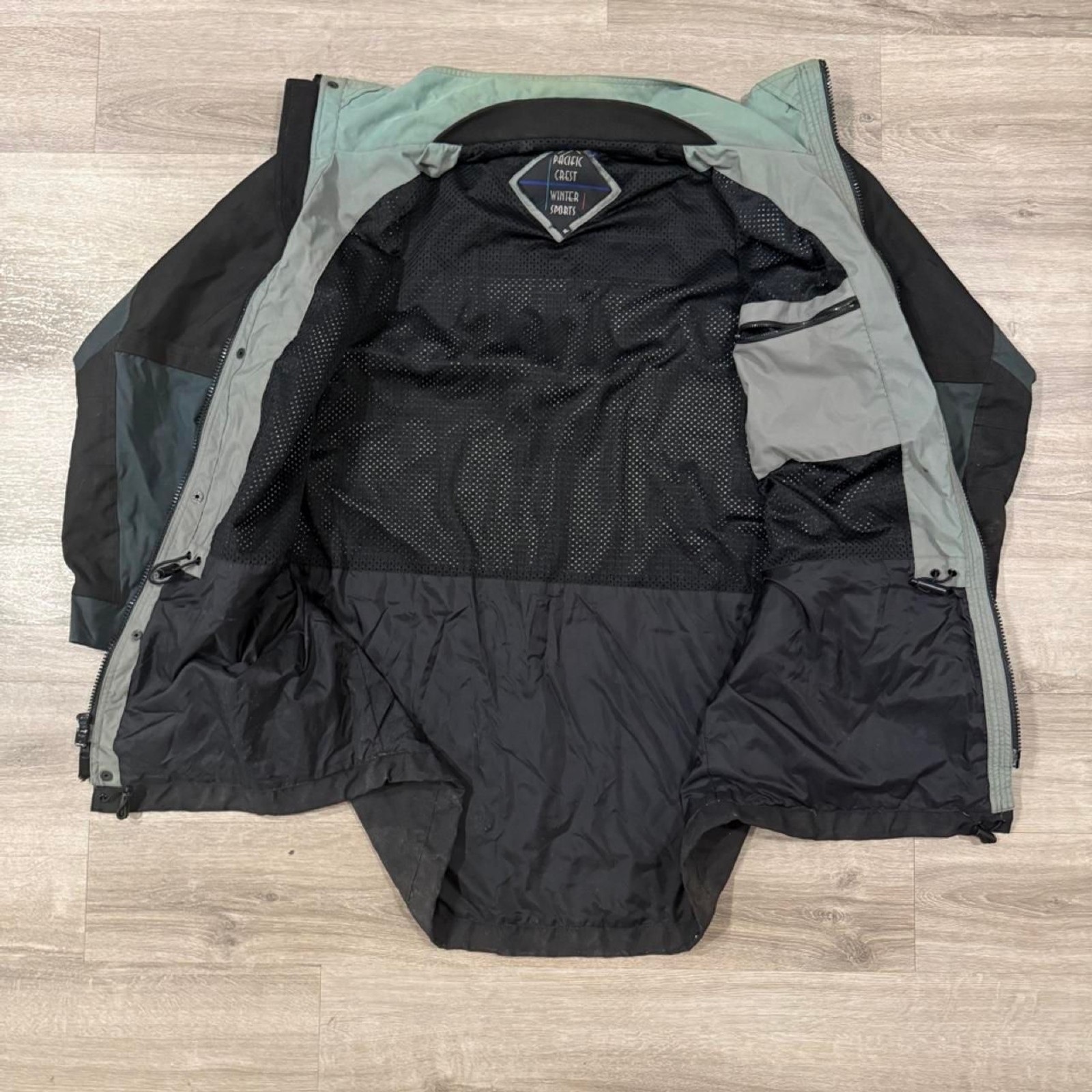 Vintage 90s Pacific Crest Winter Sports Gorpcore Ski Jacket - second product detail image