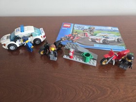 Lego City 5 Sets 3177, 7285, 7638, 7942, & 60042. 100% Complete