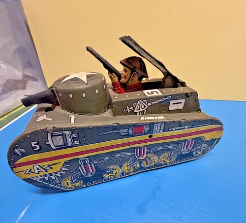 MARX TIN LITHO WIND UP CLOCKWORK POP UP DOUGH BOY SOLDIER TANK