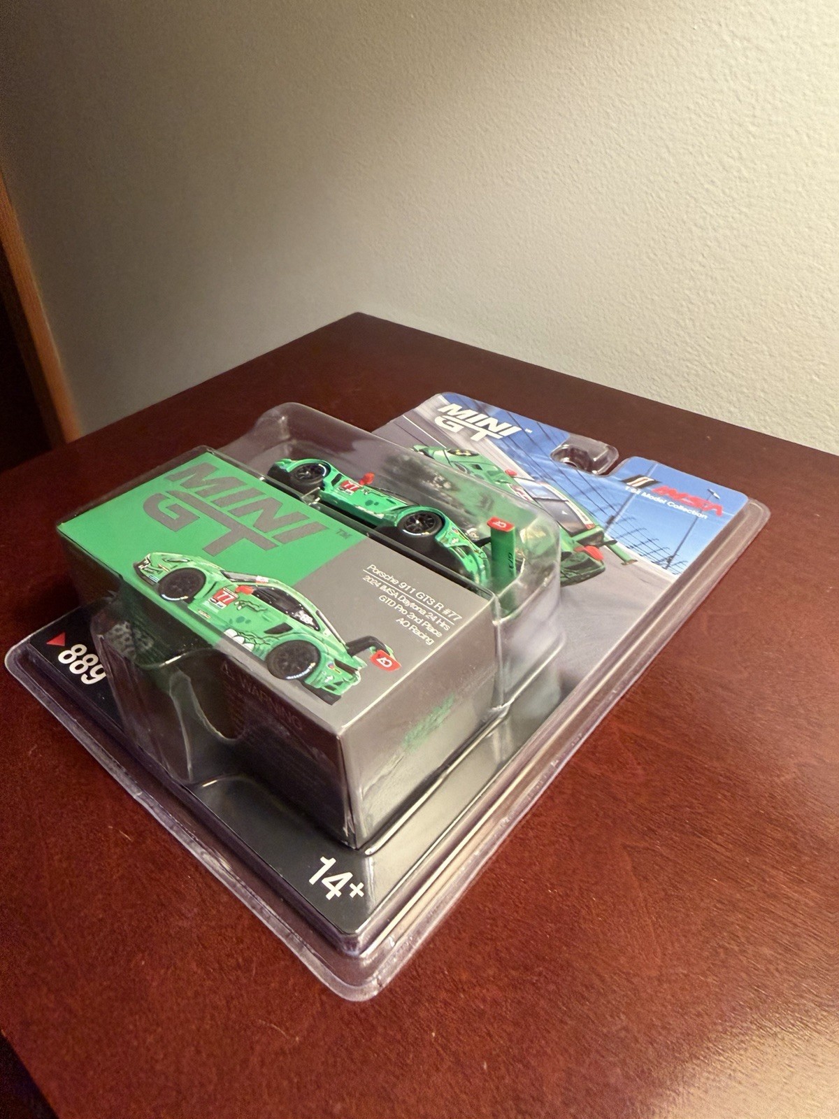 Picture 4 of 5