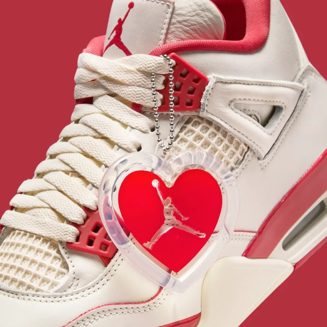Nike Air Jordan 4 Retro 'Valentine's Day Sirrea Red' HV0823-108