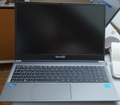 Terra Mobile 15-1235U (12.Gen) / 16 GBRAM / 1000 GBSp. (SSD)/15,6'' Displ./Win11