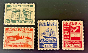 POLAND LOT OF FOUR DIFFERENT MINT NEVER HINGED STAMPS
