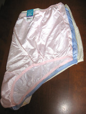 3 Pr. Vanity Fair Perfectly Yours Ravissant Tailored Briefs Sz. 11  4XL  NWT