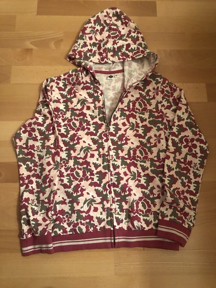 Jacke, Größe 152, Camouflage Style wurde nie getragen