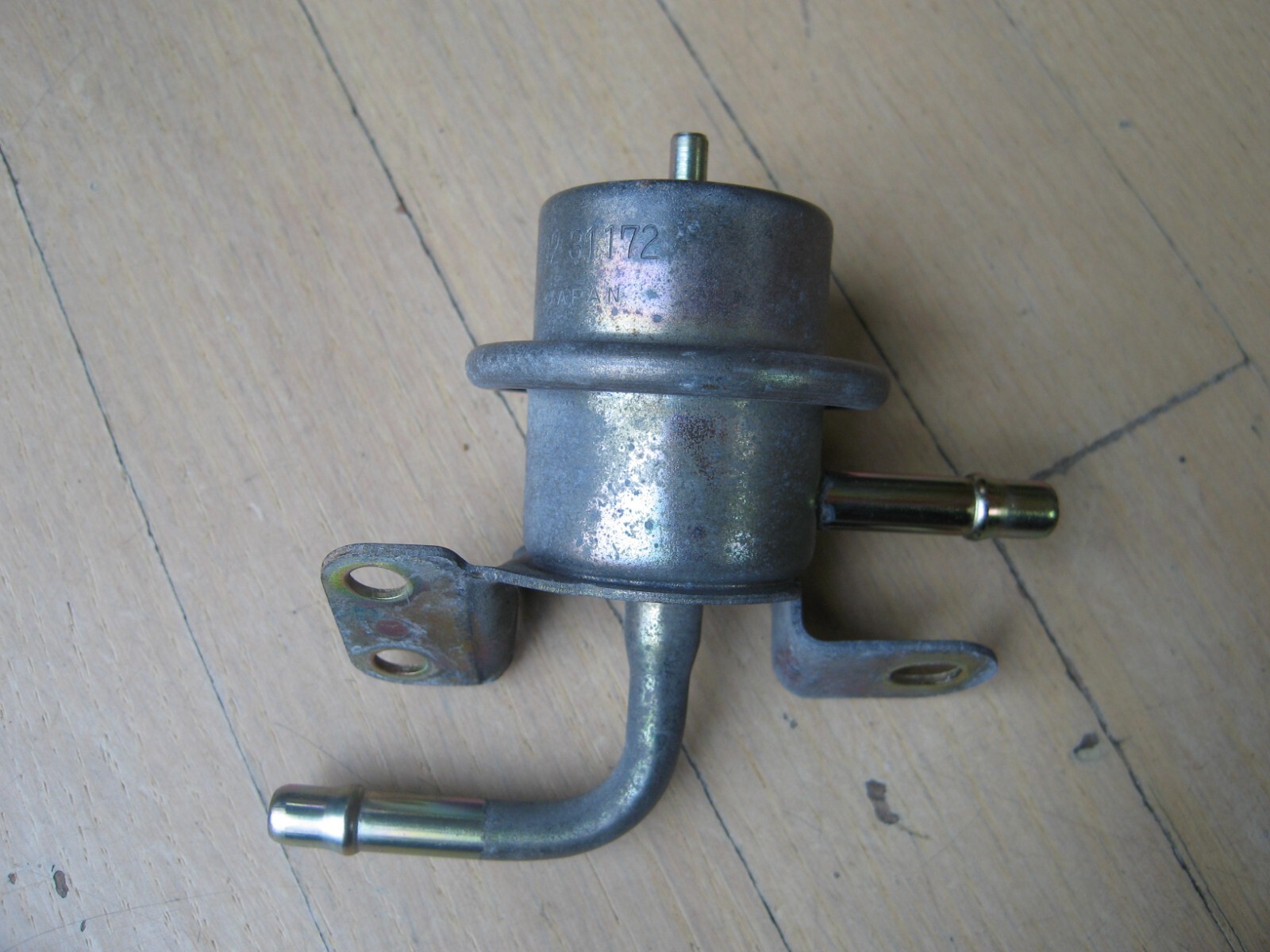 Datsun 1979 to 1983 280zx M/T L28 2+0 Fuel Injection OEM Fuel Pressure