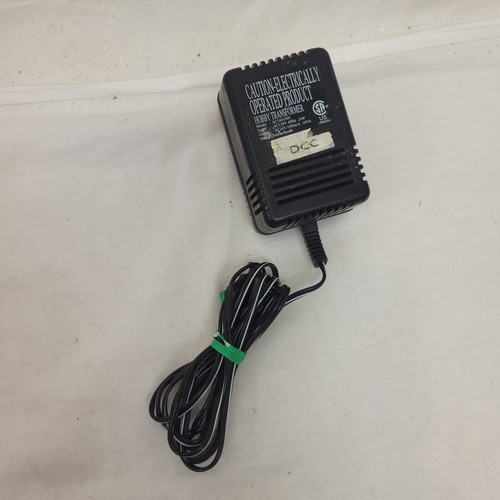 BACHMANN DCC 44901 E-Z Command Control Center HO / N Scale Train Controller - Picture 5 of 8
