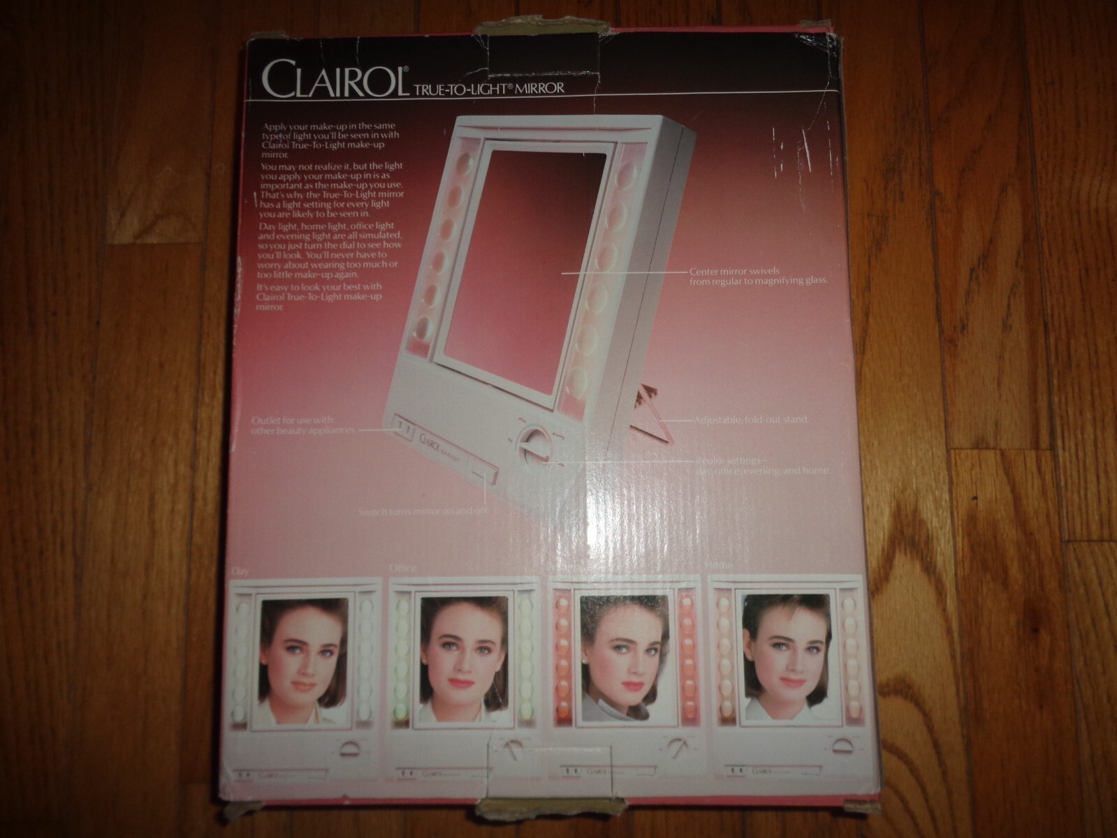 Vintage Clairol TrueToLight Lighted MakeUp/Vanity Mirror (Model LM7