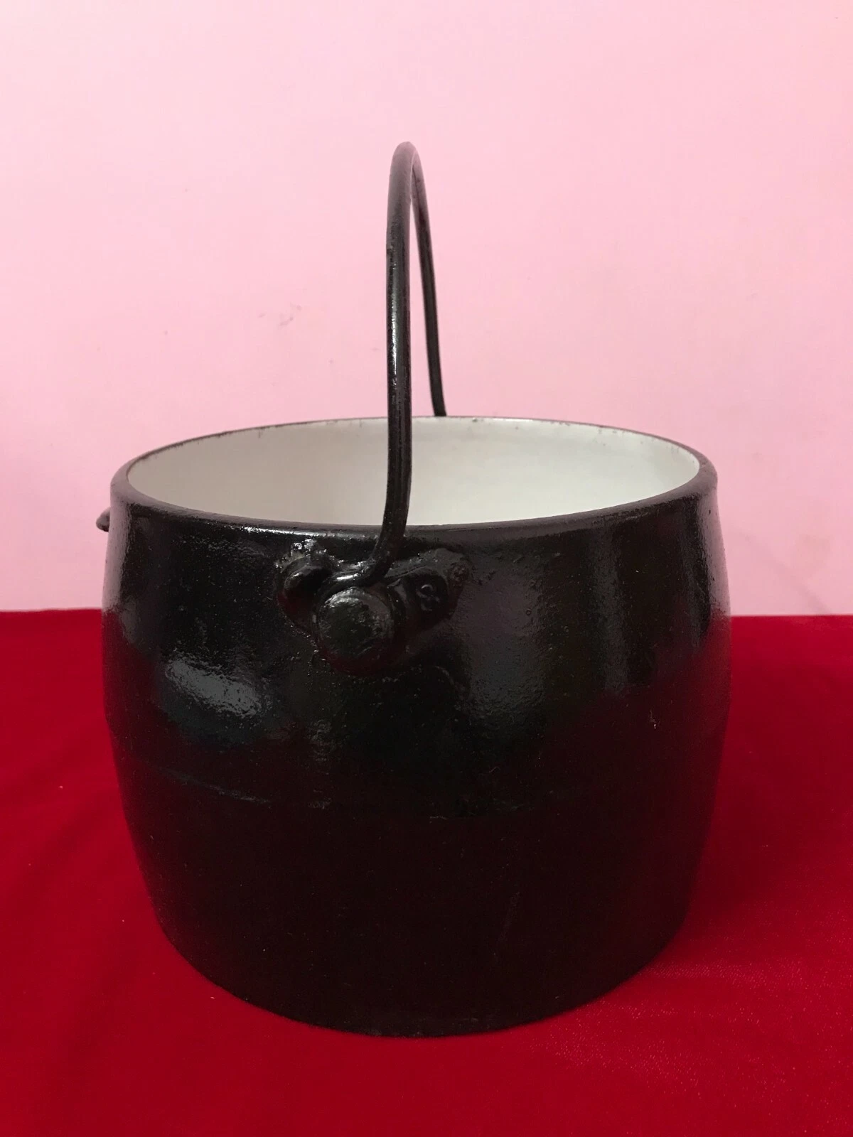 Vintage 5Quarts Unused Cast Iron Enamelware T&C Clark Co Enamel Pot Saucepan C89