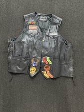 BONUS Genuine Leather Motorcycle Vest Size 52  Biker Patches  Black