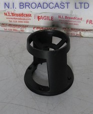 Studio pedestal tophat down adapter for pedestals  stndard 8cm distance for bolt