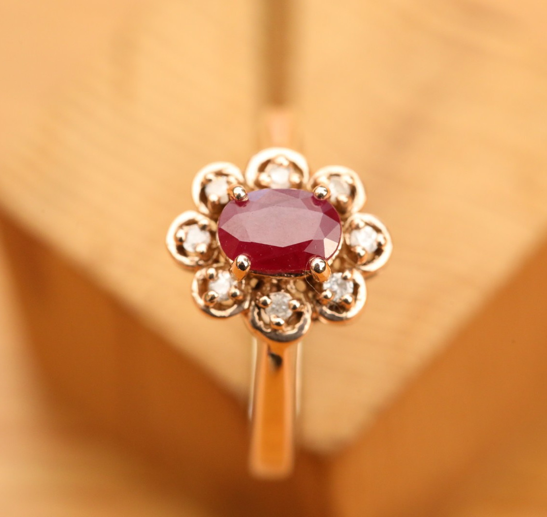 9ct Solid Rose Gold Flower Cluster Ring Ruby & Di… - image 2