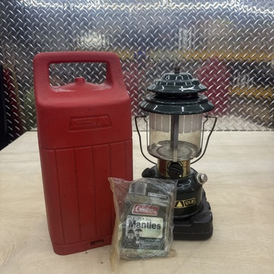 #ad VTG 1984 Green Coleman CL2 Green Double Mantel Camping Lantern W mantle amp; Case $79.89