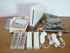 Nintendo Wii Sports Console Bundle w/x2 Controllers Chucks x3 Games more...