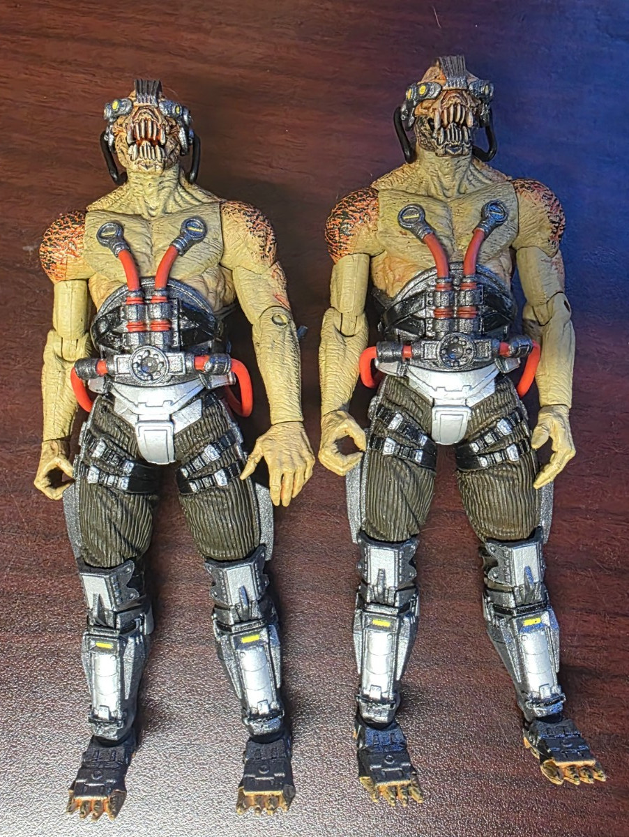 Juego de 2 figuras de acción Resistance Series 1 Quimera 6 pulgadas A25009