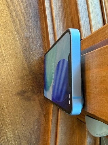 Apple iPhone 14 - 128 GB - Blue (Unlocked) - Picture 4 of 12