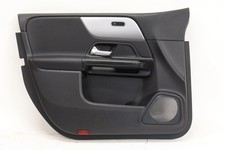 Mercedes B W247 Fahrerverkleidung T&uuml;rverkleidung vorne links