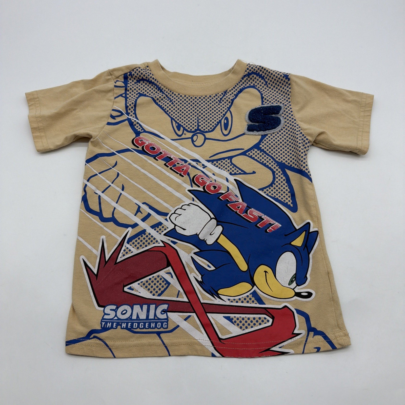 Sonic The Hedgehog Sega T-shirt Youth Boys Size 5 Beige Graphic Print Logo.42203