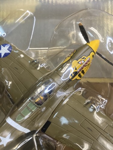 Matchbox Diecast 1:72 Curtiss P-4DE Warhawk - Picture 10 of 11