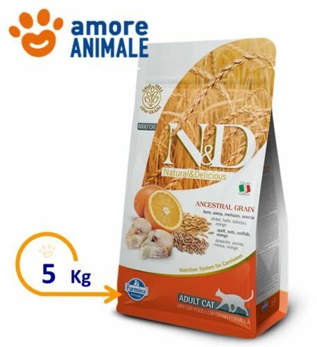 Alimenti secco di pesce per gatti