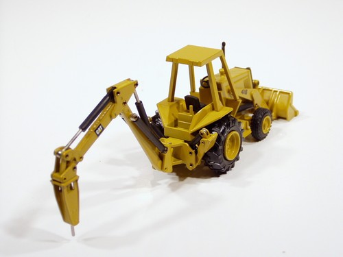 Caterpillar 416 Backhoe w/ Hammer - LAUNCH EDITION - 1/50 - NZG #378 - MIB - Picture 6 of 6