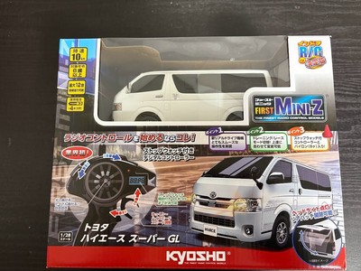 Kyosho Egg RC Auto 1/28 First Mini-Z Toyota Hiace Super GL Ready To Run RTR