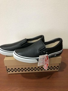 mastermind vans slip on