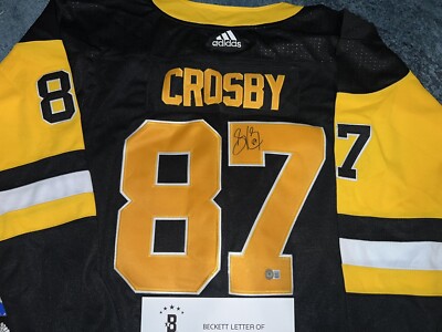 Sidney Crosby Signed Pittsburg Penguins Jersey Stanley Cup