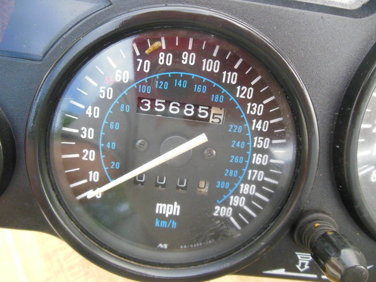 1993 Kawasaki Ninja ZX11 D Gauge Cluster Speed Tach Meter 1993 Kawasaki Ninja ZX11 D Gauge Cluster Speed Tach Meter