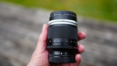 Voigtländer Portrait Heliar 75mm f1.8 für Sony E Mount neuwertig