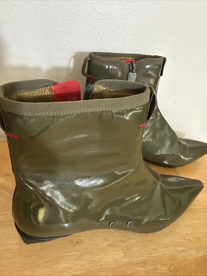 Botas de tornozelo femininas raras Nike Lab G Series designer biqueira pontiaguda sapatos de chuva tamanho 8 B - Imagem 2 de 4