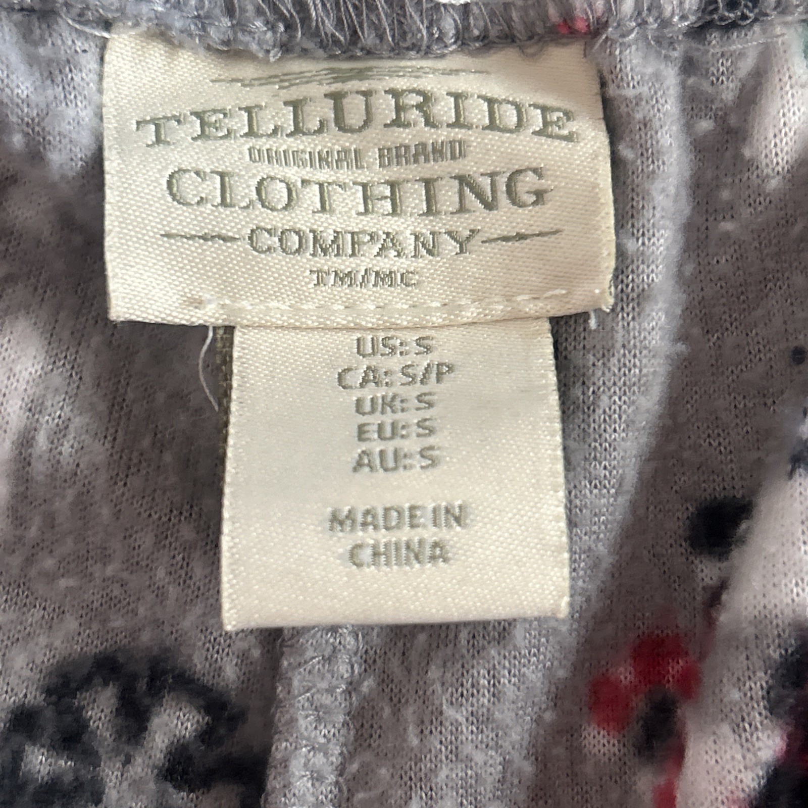 Telluride Clothing Company Women’s Christmas Pajamas Small Red & Gray Polar Bear image 8