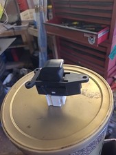 Nissan Micra K11  Electric Window Switch