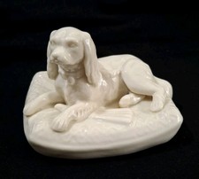 Vintage Belleek Ireland Spaniel Dog On Cushion #2057 6th Mark 1965-1980
