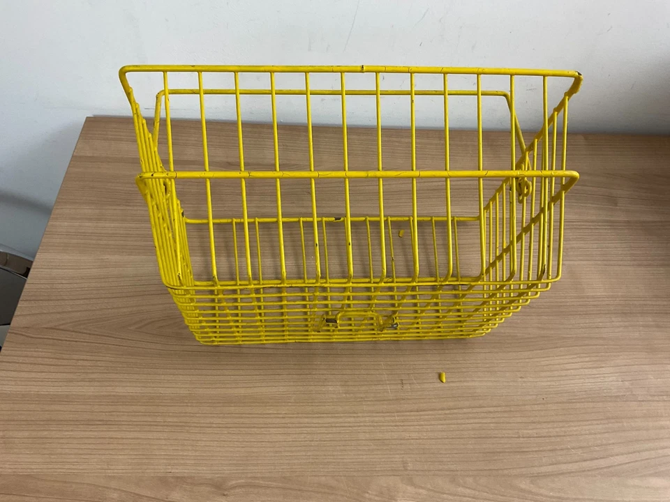 Fahrrad Hinterradkorb gelb, 40x30x20 cm, mit Tragegriff und Befestigung, stabil - Bild 4 von 4