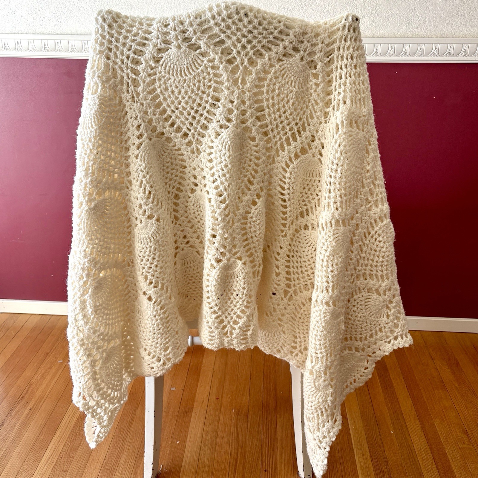 Vintage Hand Crochet Afghan Cream Cottage Farmhouse Pineapple Stitch Off White thumbnail 9