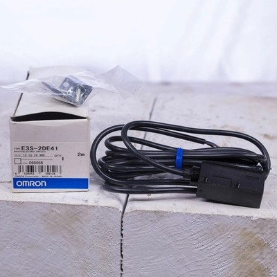 New one In Box   E3S-2DE41 Photoelectric Sensor Fast Shipping #lk
